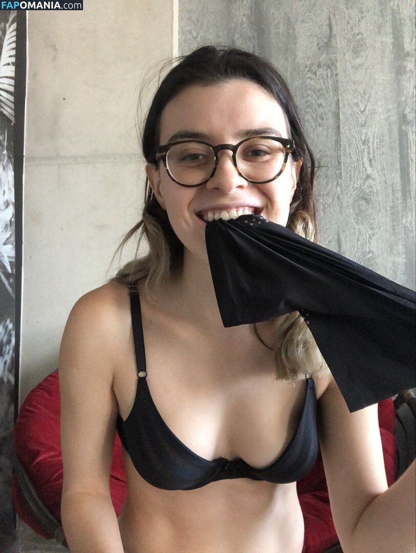Trihunna / trianap24 Naakt OnlyFans  Gelekte foto #1