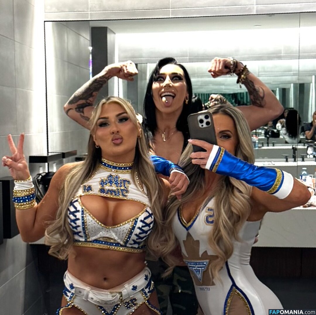 Trish Stratus / trishstratuscom Naakt OnlyFans  Gelekte foto #1462