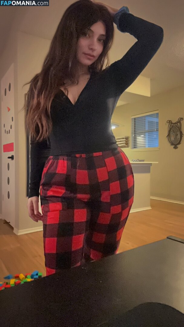 Trithequeen / hexmanic / trithequeentemp Naakt OnlyFans  Gelekte foto #1