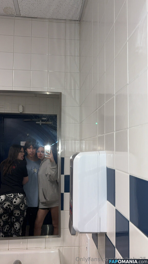 trixibaby25 / wonda_pasha Naakt OnlyFans  Gelekte foto #1