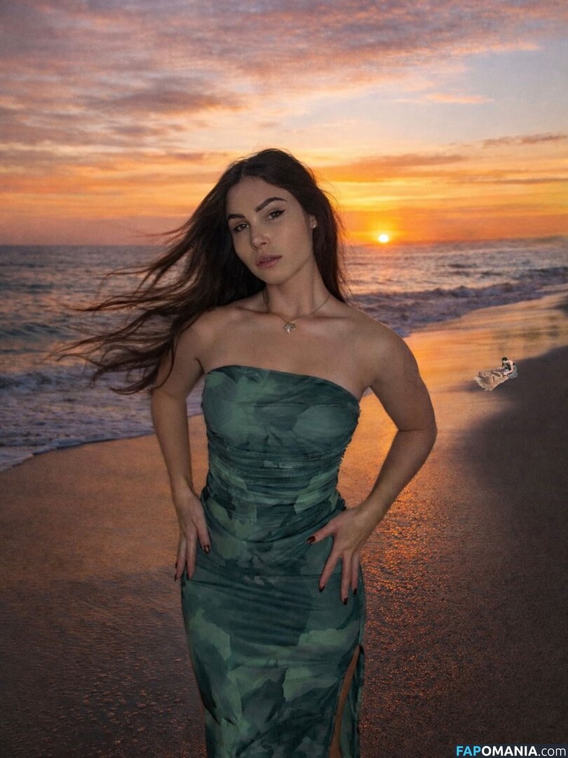 Tslanaxoxo / Yourlanatgirl / Yourlittlelana Naakt OnlyFans  Gelekte foto #69