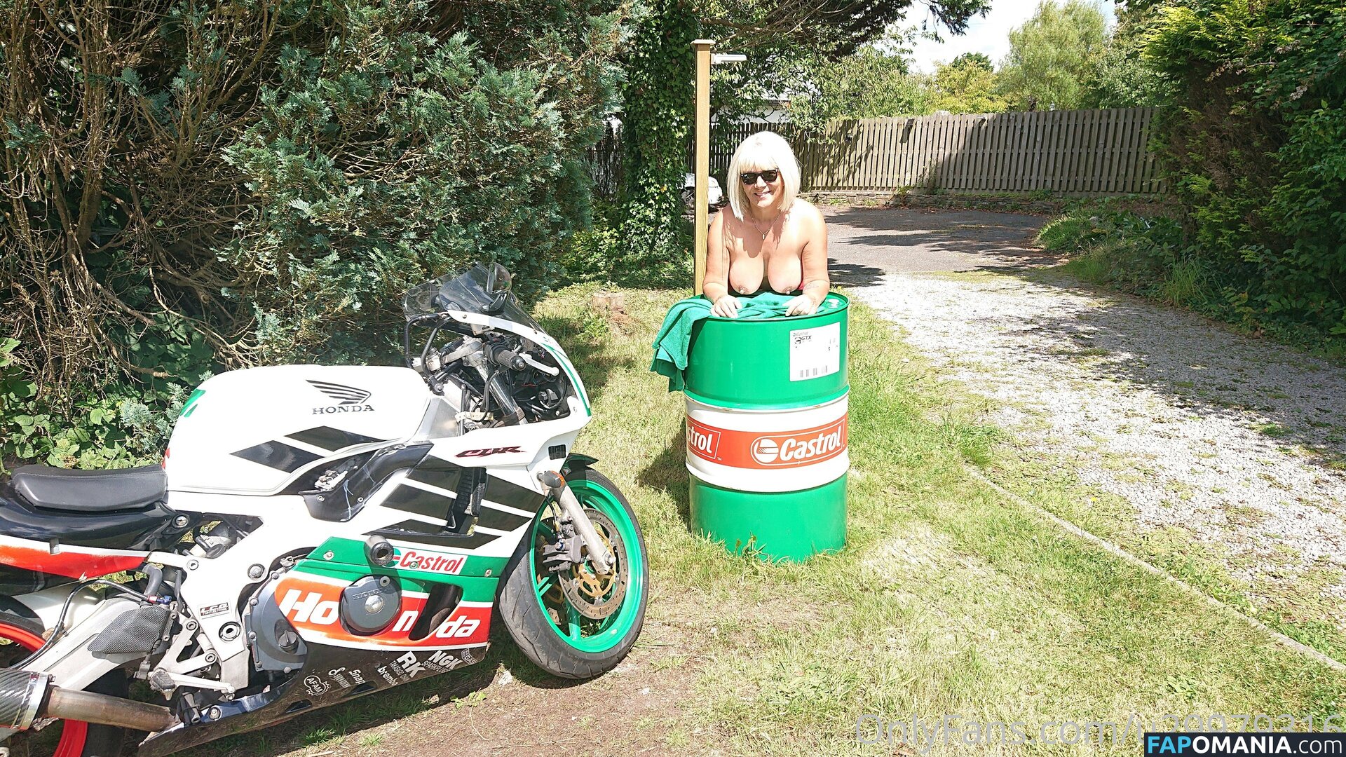 girly.biker.stuff / u29979316 Naakt OnlyFans  Gelekte foto #18