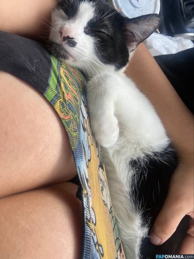 Uculdcme / uculdcme_ Naakt OnlyFans  Gelekte foto #1