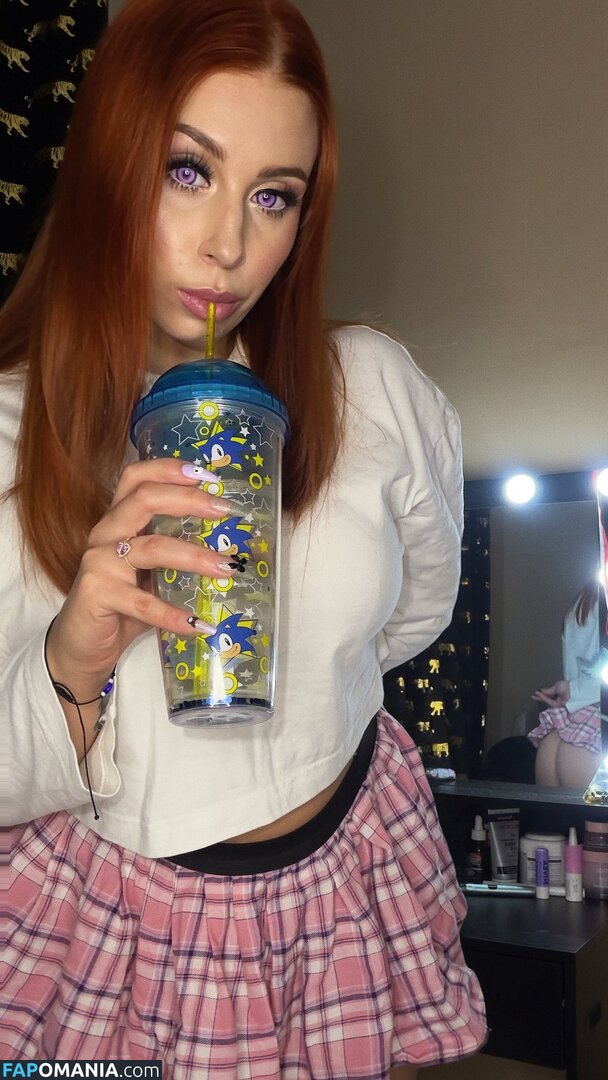 Aleksandra Majewska / Ultrafioletova / kittysxo Naakt OnlyFans  Gelekte foto #11