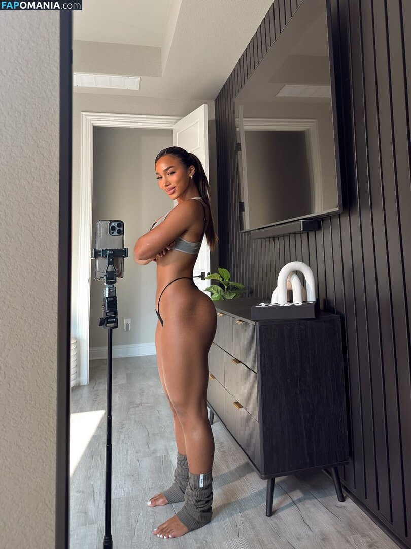 v_sanhouse Naakt OnlyFans  Gelekte foto #5