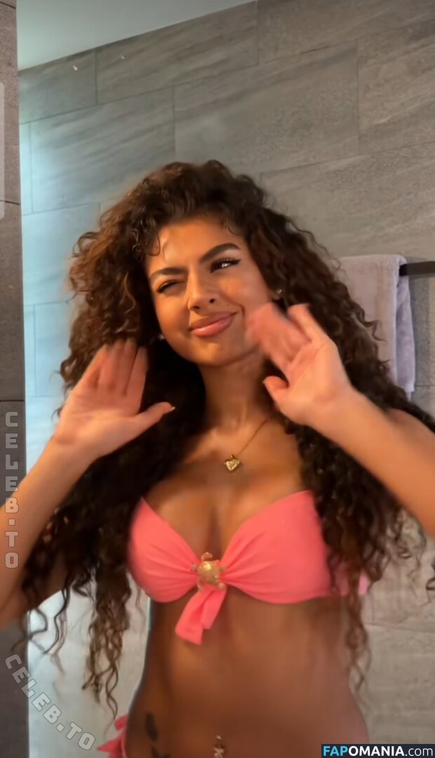 V7ena / u7ena Naakt OnlyFans  Gelekte foto #5