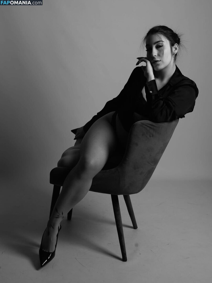 @Valentinadisozio / Valentina di Sozio Naakt OnlyFans  Gelekte foto #5