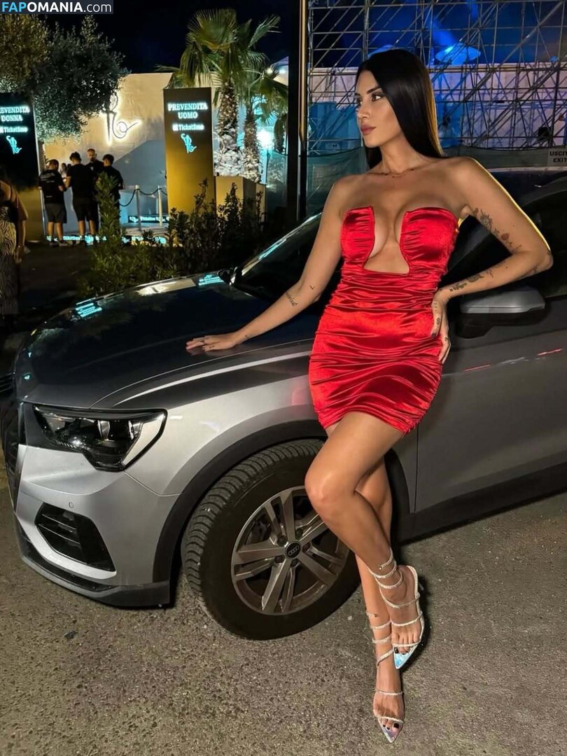 Valentina Vignali / valentinavignali Naakt OnlyFans  Gelekte foto #5
