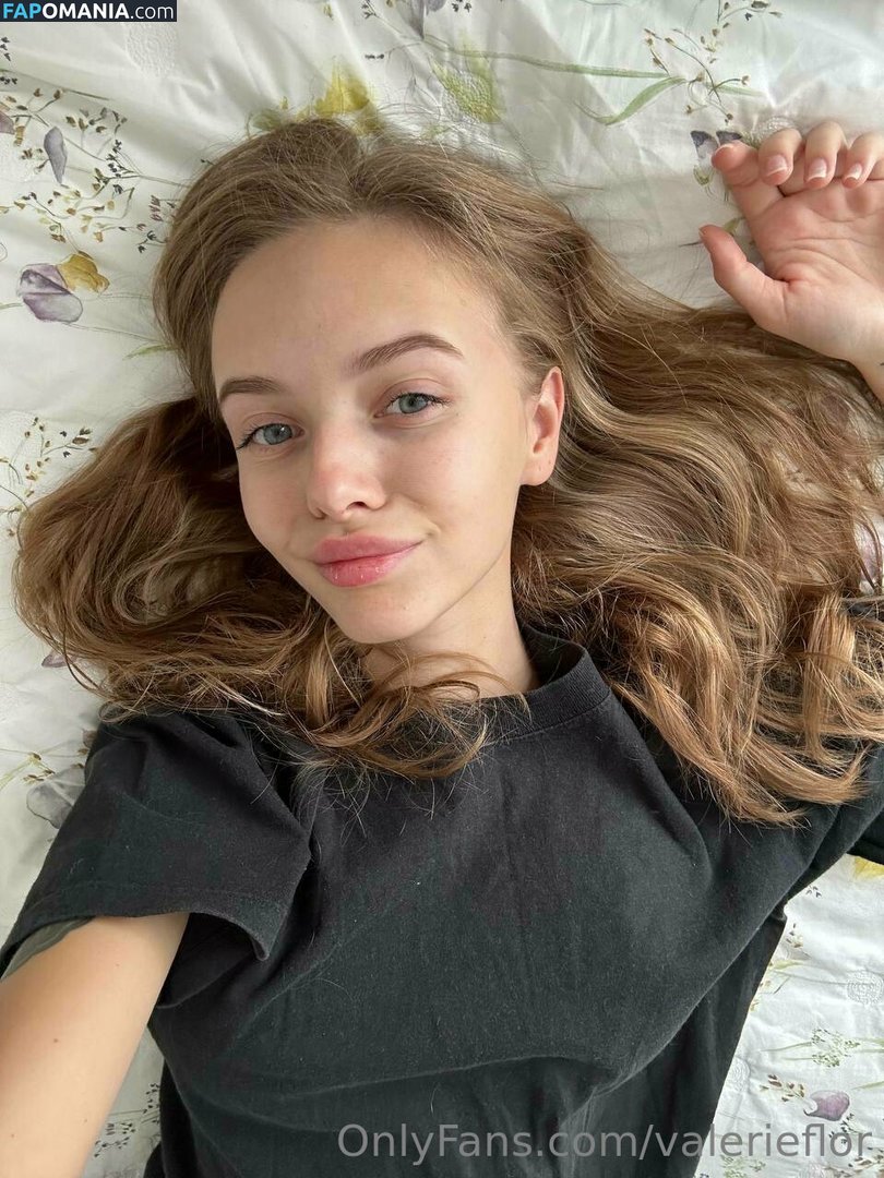 valerieflor / valerieflores Naakt OnlyFans  Gelekte foto #24