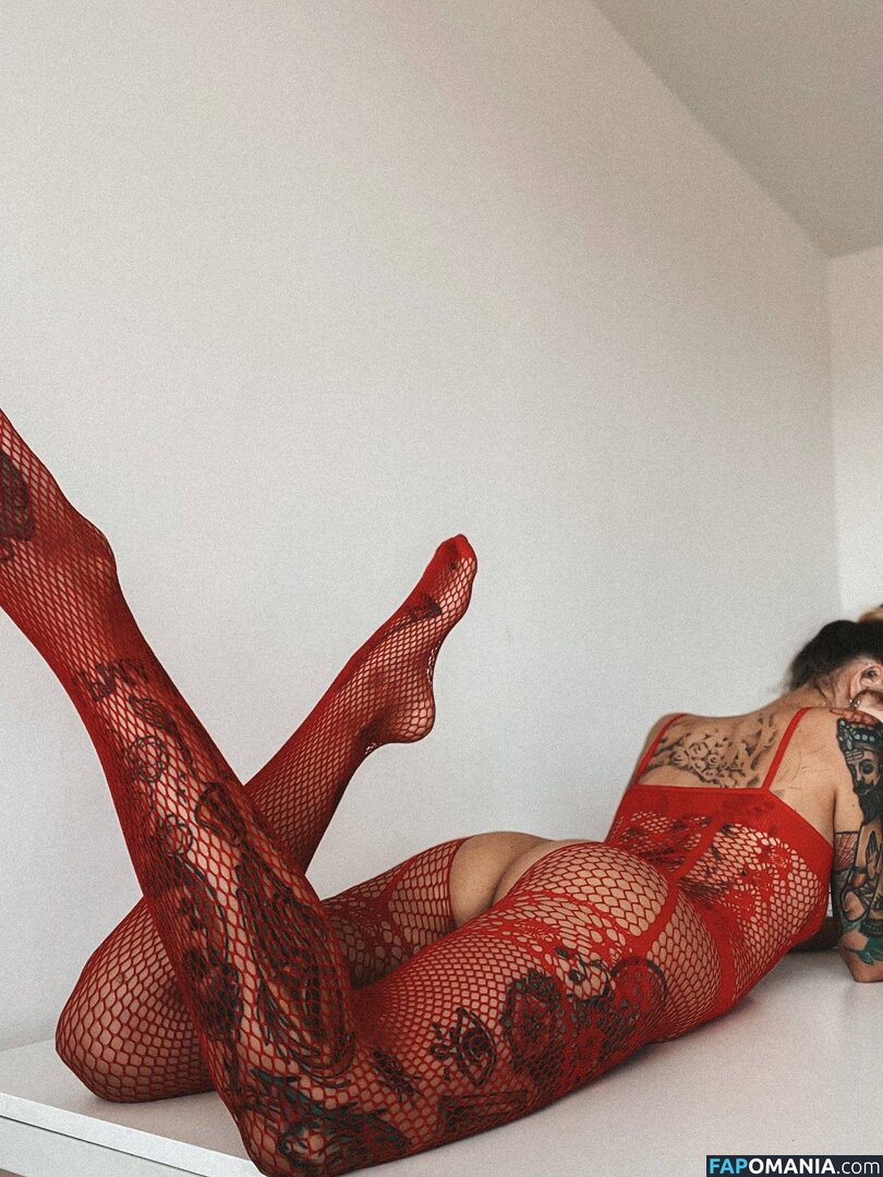 Valeriyaa / valeriya.sg / valeriya_sg Naakt OnlyFans  Gelekte foto #1