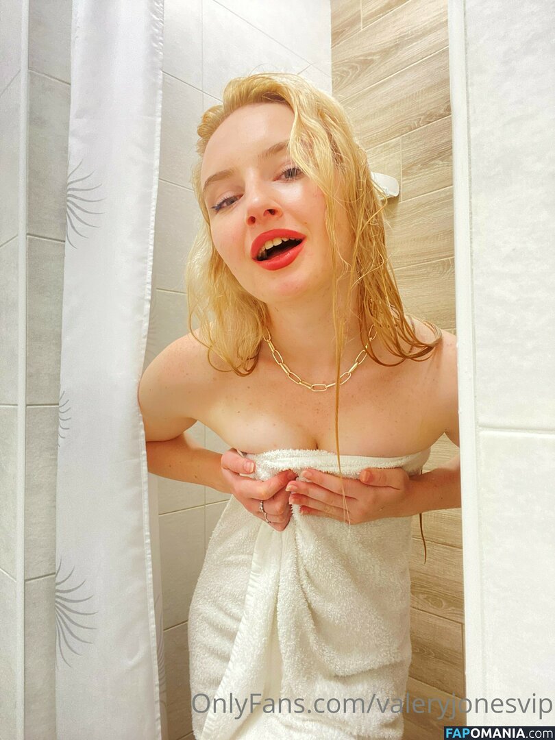 Valery Jones / https: / valeryjones_ Naakt OnlyFans  Gelekte foto #2