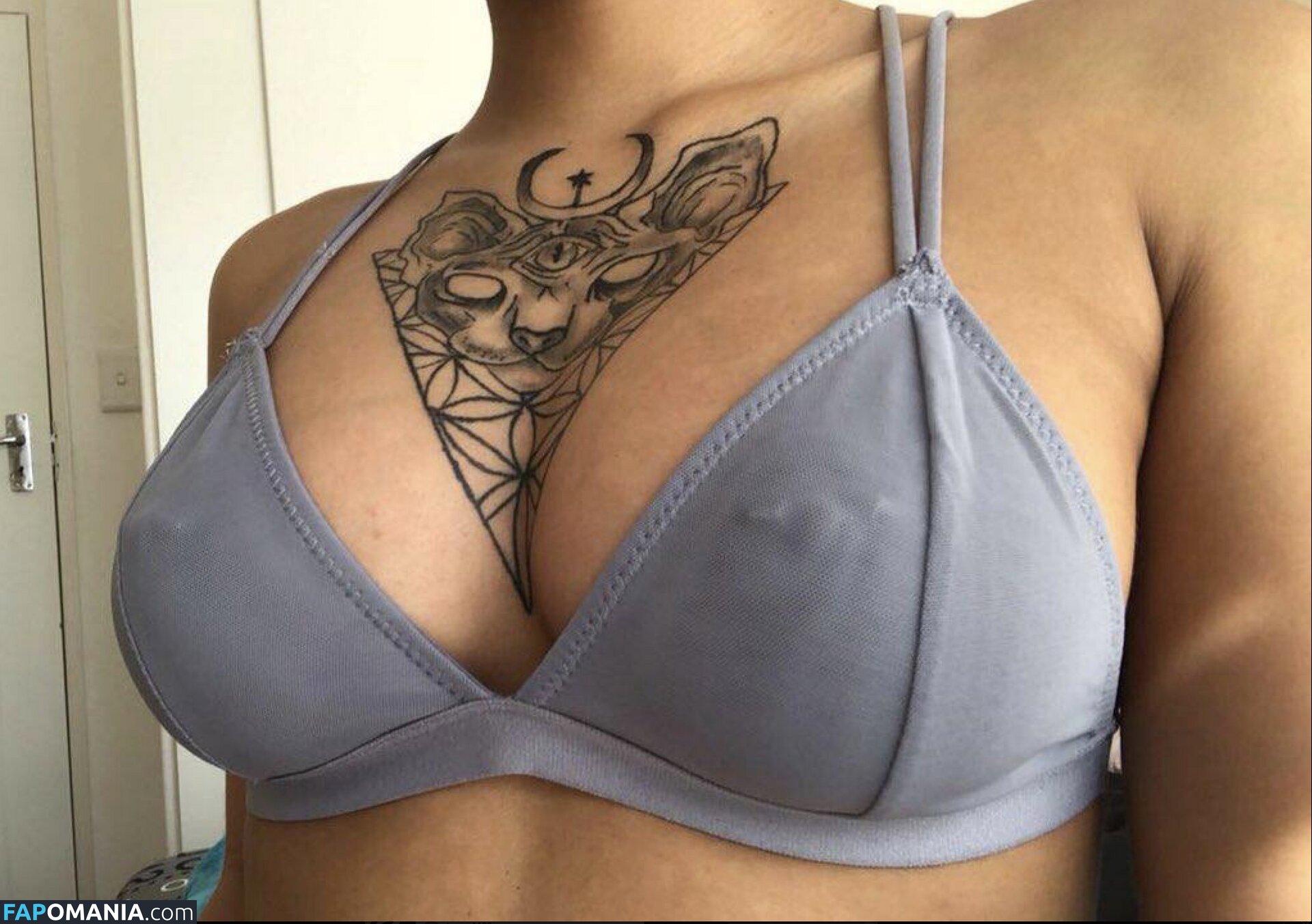 https: / vampiressharley Naakt OnlyFans  Gelekte foto #1