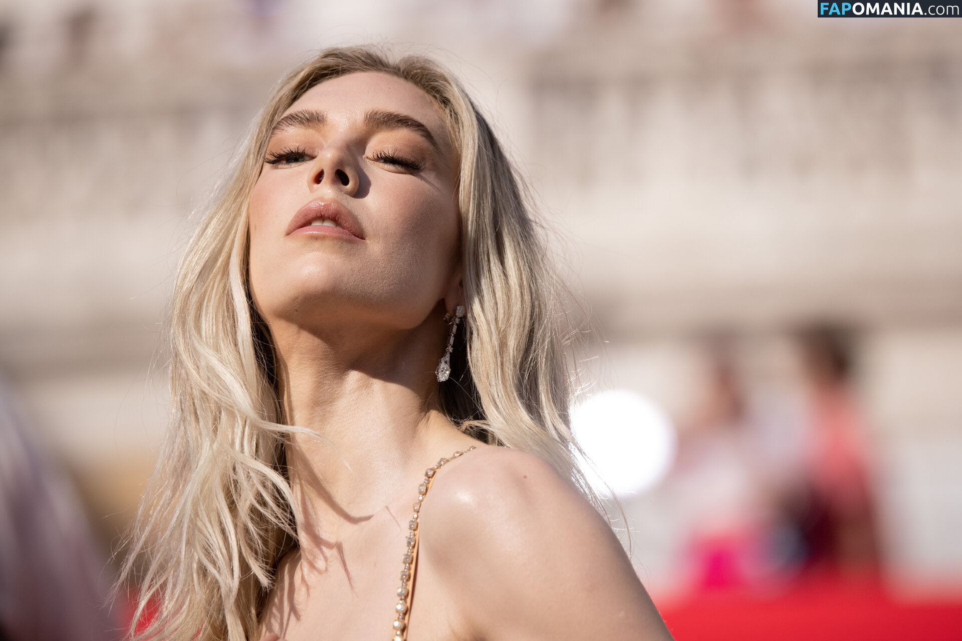 Vanessa Kirby / vanessa__kirby / vanessakirby Naakt OnlyFans  Gelekte foto #1