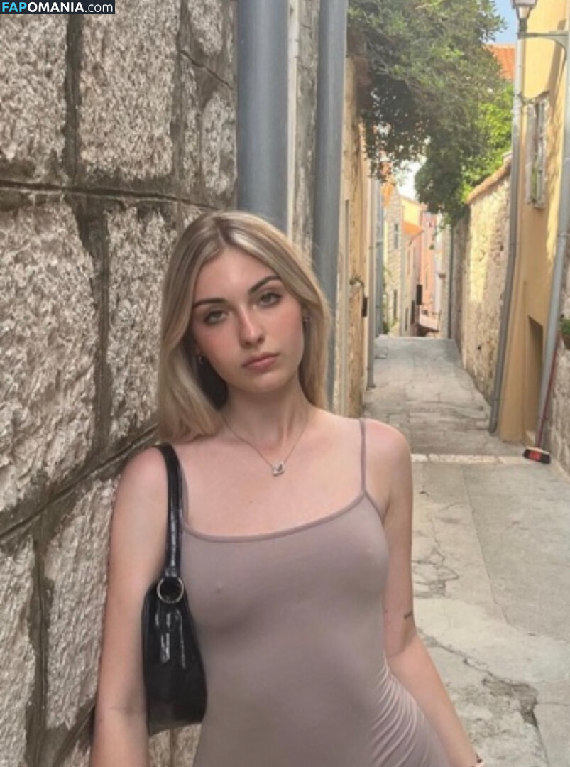 Hungarian / Magyar / Vas Megyei Lányok / szps_blnk Naakt OnlyFans  Gelekte foto #1