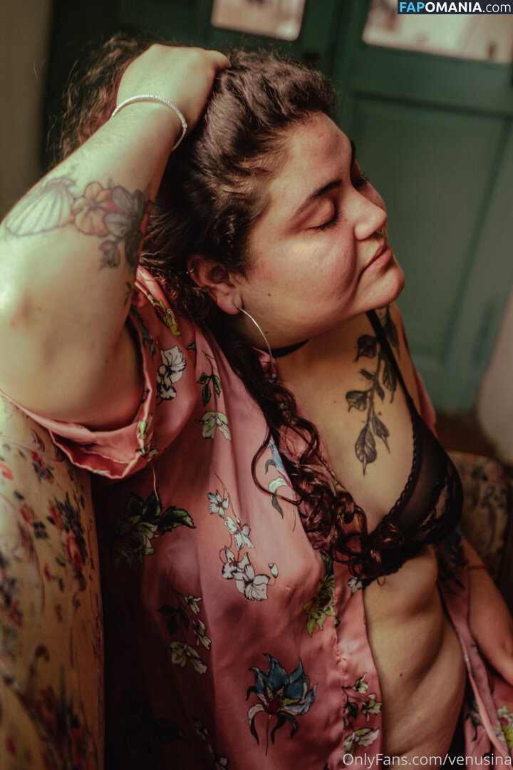 venusina Naakt OnlyFans  Gelekte foto #5