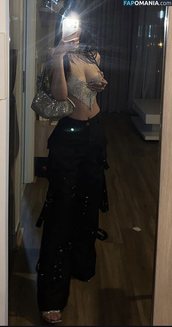 Khúc Thị Hương / Veronica Lucifer / akashi.yumi.3 / madamelucy / veronica_lucifer_ Naakt OnlyFans  Gelekte foto #3