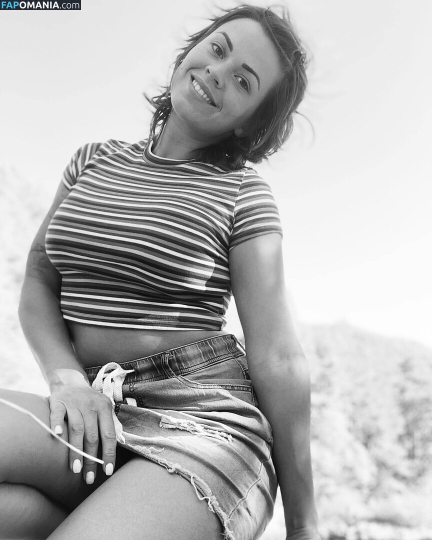 Vic Alouqua / vicalouquaoff / vicalouquaofficial / victoriafitfrance1 Naakt OnlyFans  Gelekte foto #65