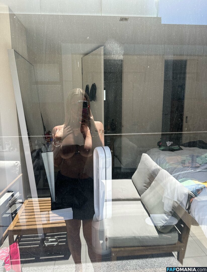 Victoria Campbell / realpeachycheeks / victoria.campbell Naakt OnlyFans  Gelekte foto #2