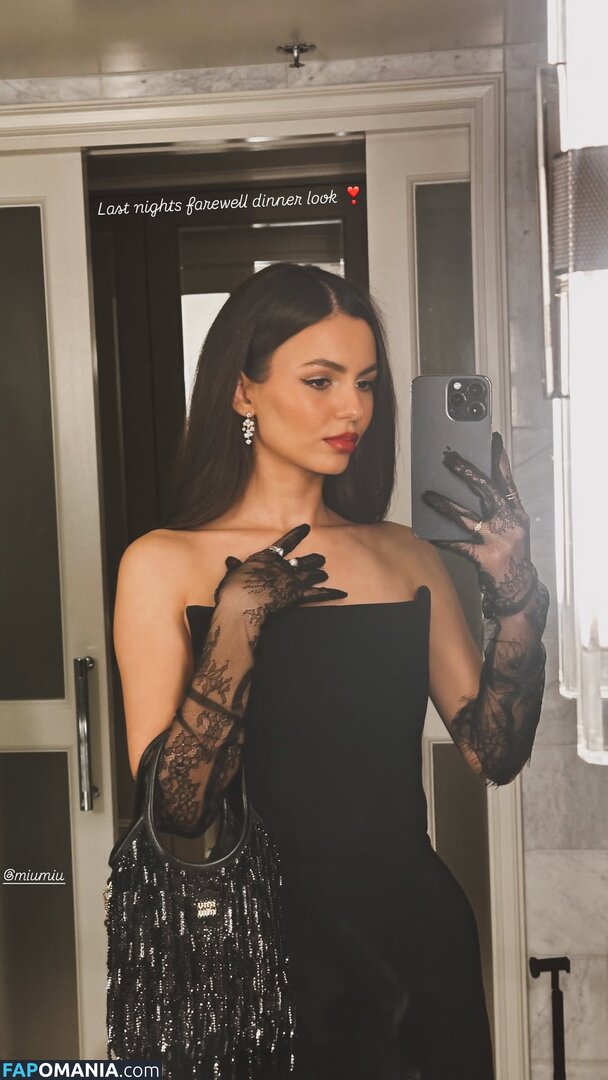 Victoria Justice / https: / victoriajustice Naakt OnlyFans  Gelekte foto #26