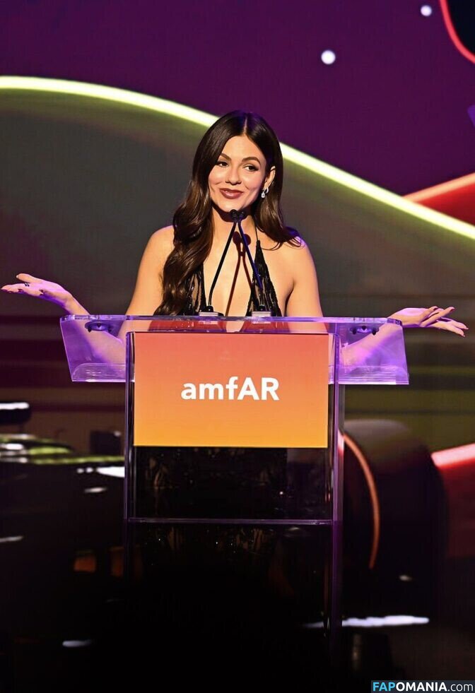 Victoria Justice / https: / victoriajustice Naakt OnlyFans  Gelekte foto #111