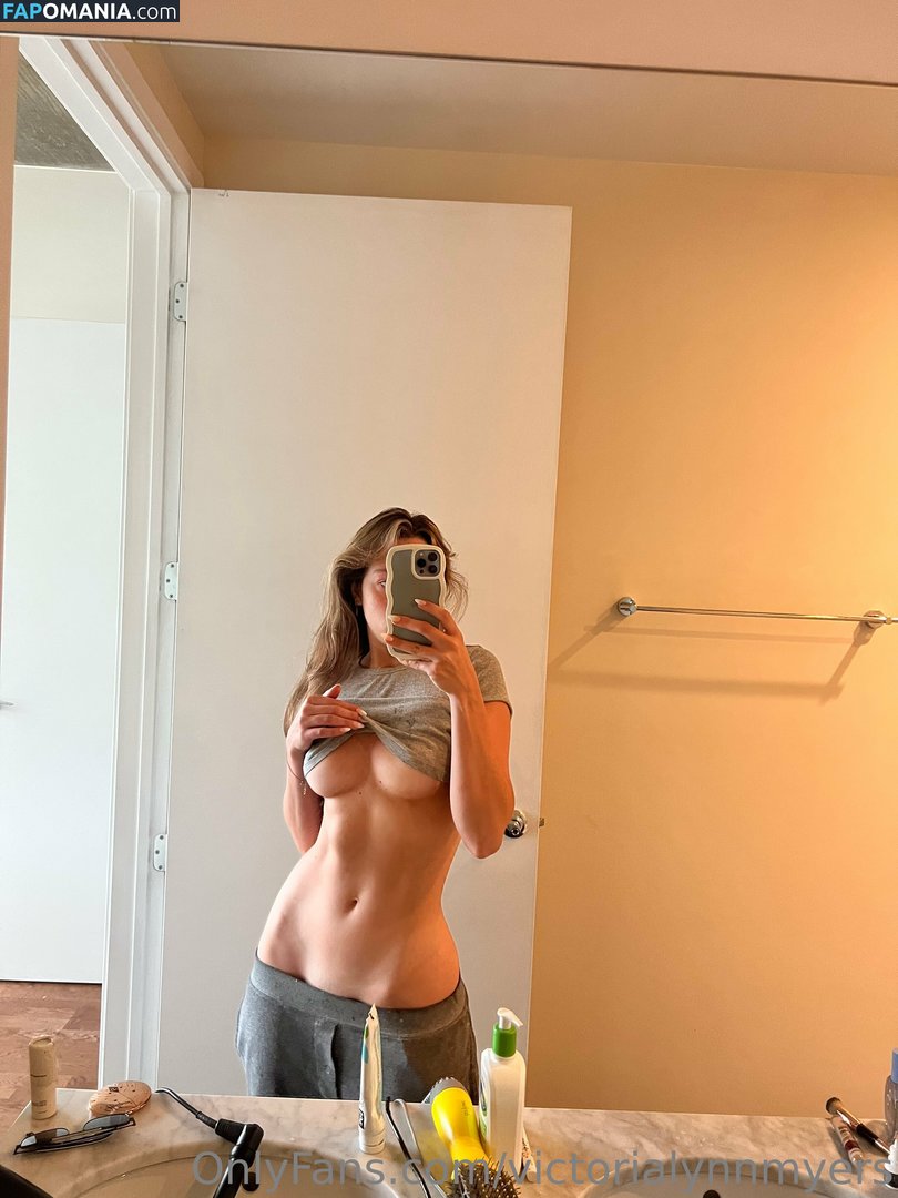 Victoria Lynn Myers / VictoriaMyersL / https: / victorialynnmyers / victorialynnmyers_ Naakt OnlyFans  Gelekte foto #27