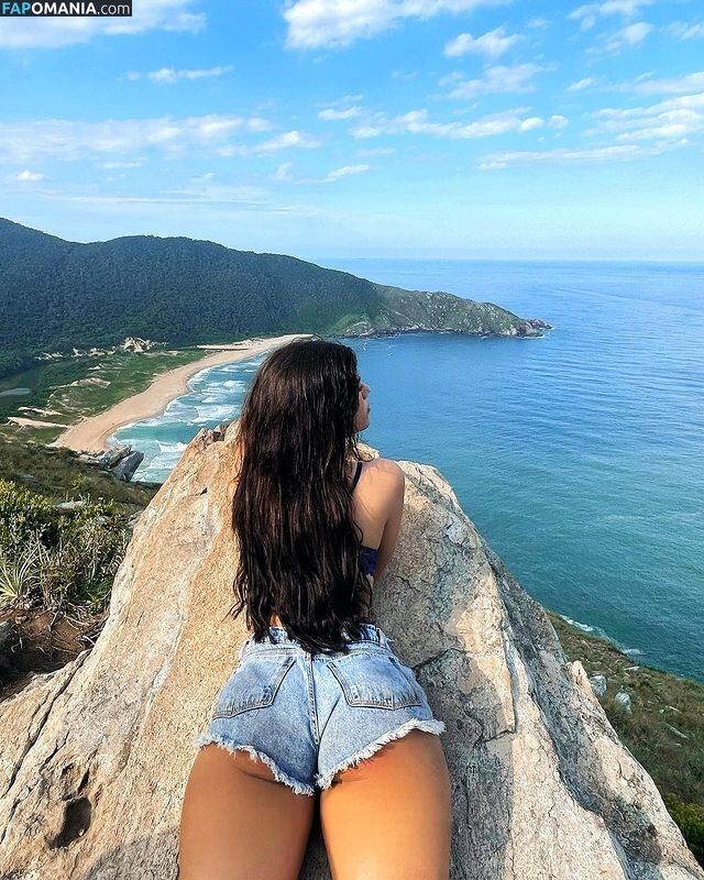Victtoria Medeiros / Victtoriamedeiros / euvicmedeiros Naakt OnlyFans  Gelekte foto #189
