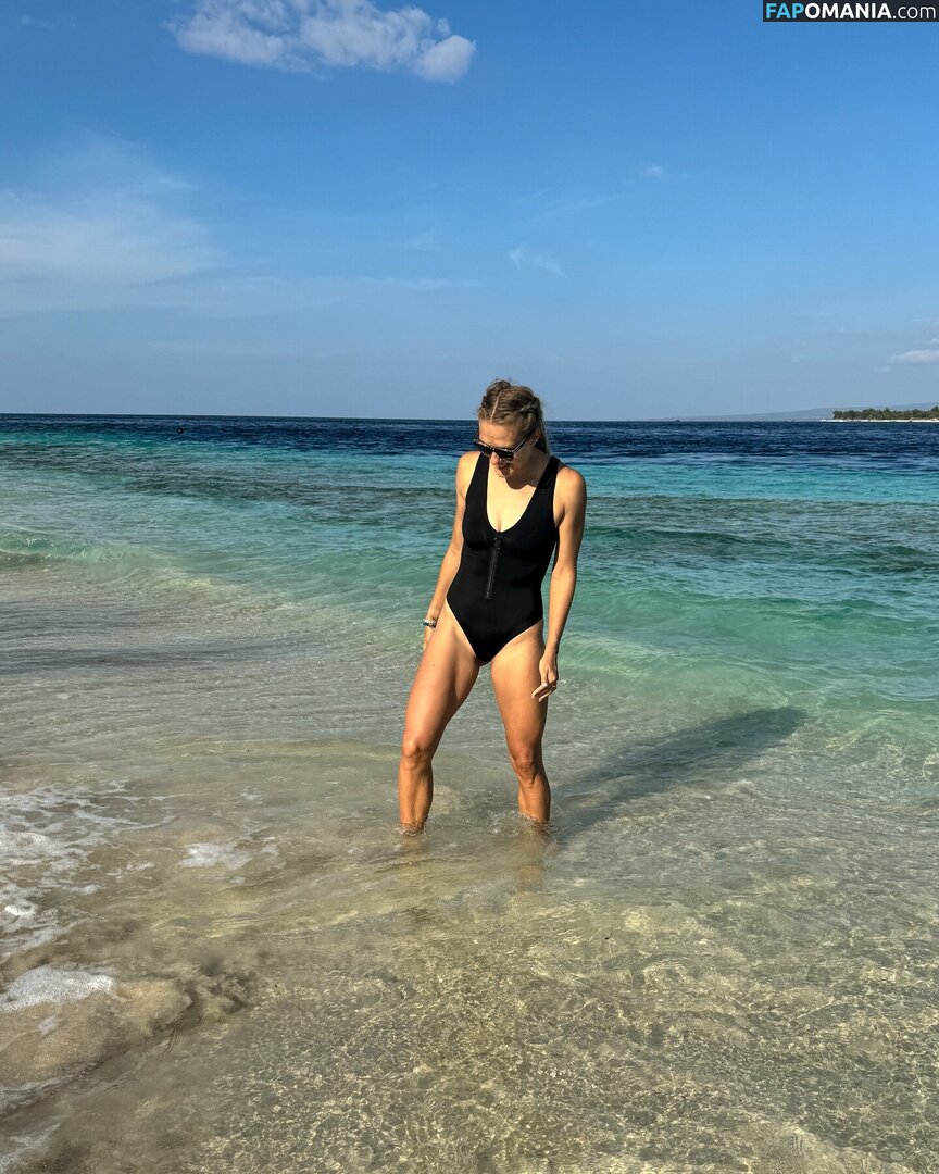 Viktoriia Tkachuk / https: / viktoriiatkachuk_ / viktorytkachuk Naakt OnlyFans  Gelekte foto #5