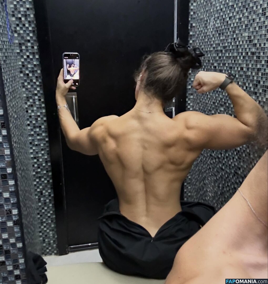 vladigalagan Naakt OnlyFans  Gelekte foto #3