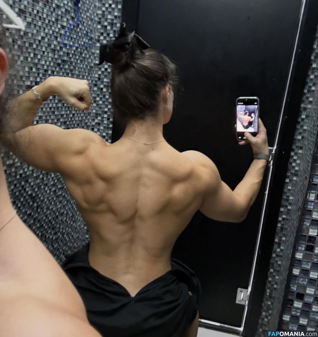 vladigalagan Naakt OnlyFans  Gelekte foto #5