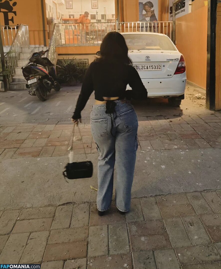 vr / vrindardddd_ Naakt OnlyFans  Gelekte foto #1