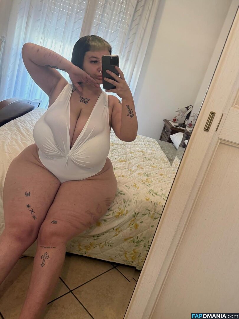 Mxmmytina / Vvalentinabonetalli Naakt OnlyFans  Gelekte foto #9