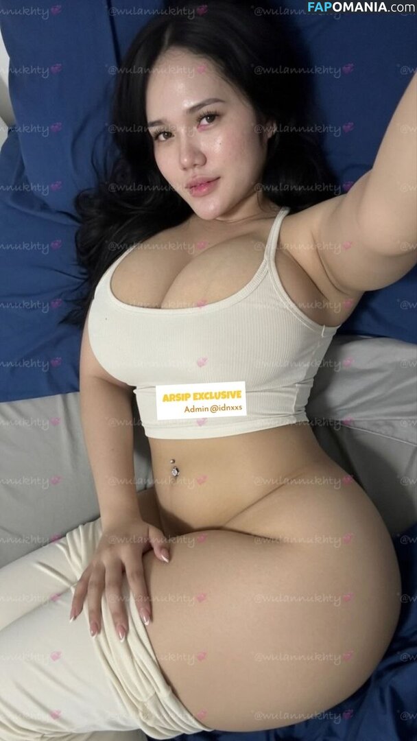 fitriwln / https: / wulannukhty / xxbbywlnn Naakt OnlyFans  Gelekte foto #1
