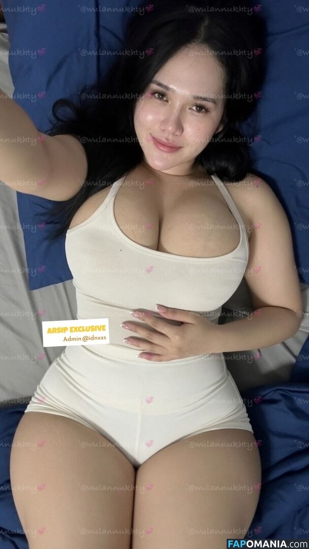 fitriwln / https: / wulannukhty / xxbbywlnn Naakt OnlyFans  Gelekte foto #9