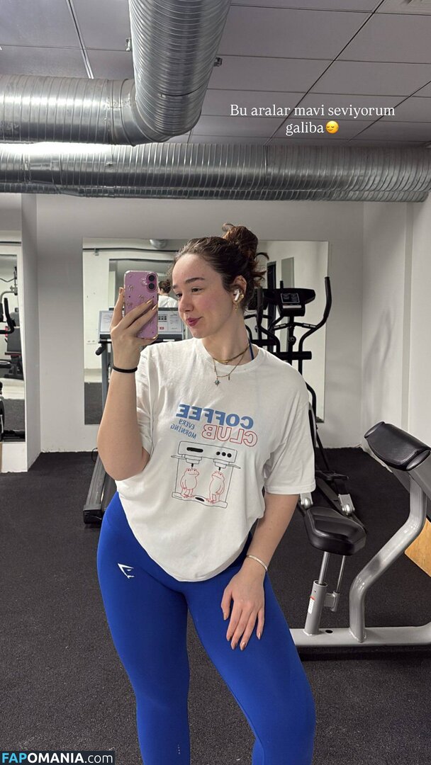 Yagmur Simsek / https: / rainsimsek98 / yagmrsmsk / yamursimseek Naakt OnlyFans  Gelekte foto #10