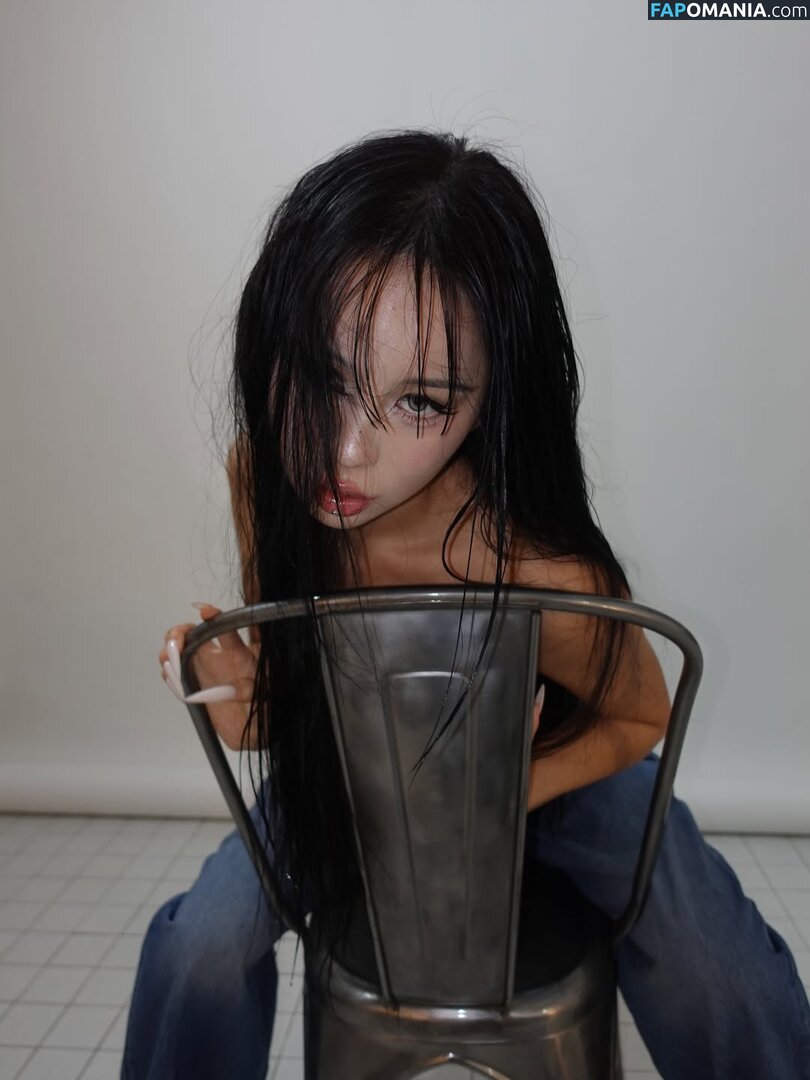 YOUHA_OFFICIAL / Youha 유하 / https: / u_youha Naakt OnlyFans  Gelekte foto #1