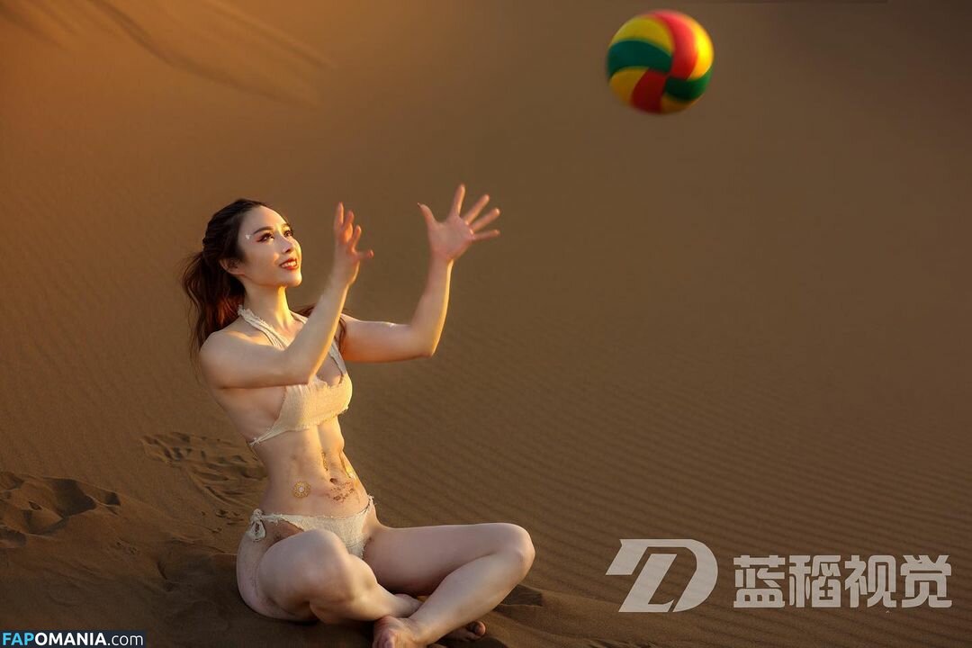 Yuan Herong / yuanherong.1229 Naakt OnlyFans  Gelekte foto #11