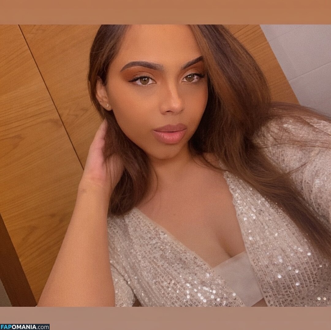 Yusr Murtada Naakt OnlyFans  Gelekte foto #8