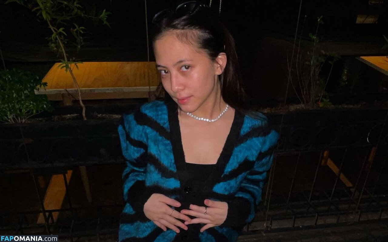 Zara Adhisty Naakt OnlyFans  Gelekte foto #2