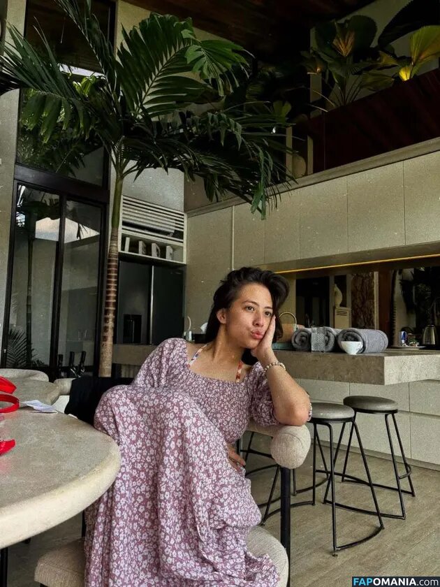Zara Adhisty Naakt OnlyFans  Gelekte foto #5