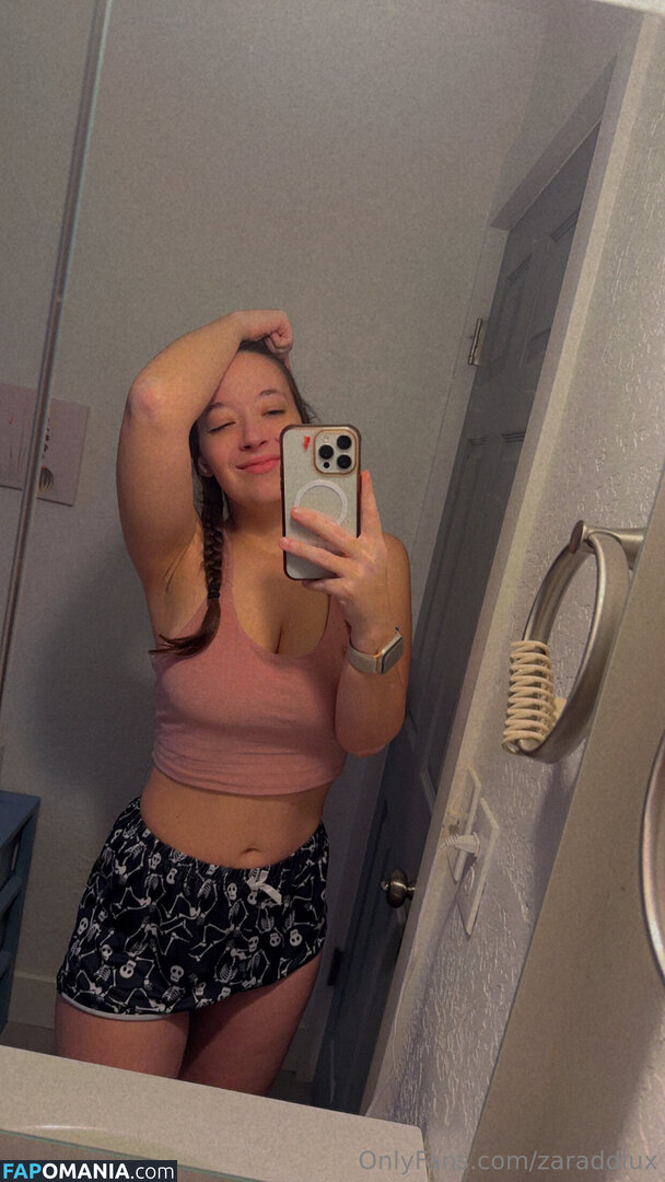 zaraddluxe / zaraluxeee Naakt OnlyFans  Gelekte foto #15