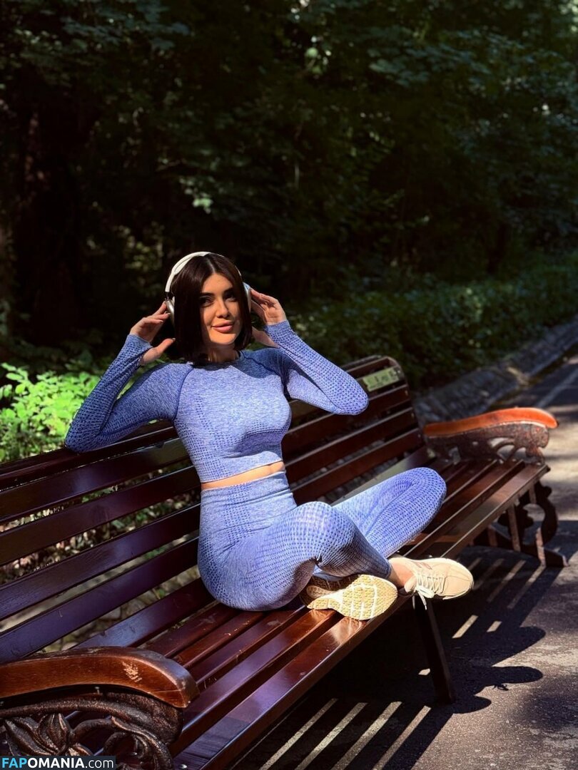 / @zarina_yuldashova_ / Yuldasheva / Yuldashova / Zarin / Zarina / Zarina Yuldasheva Naakt OnlyFans  Gelekte foto #5