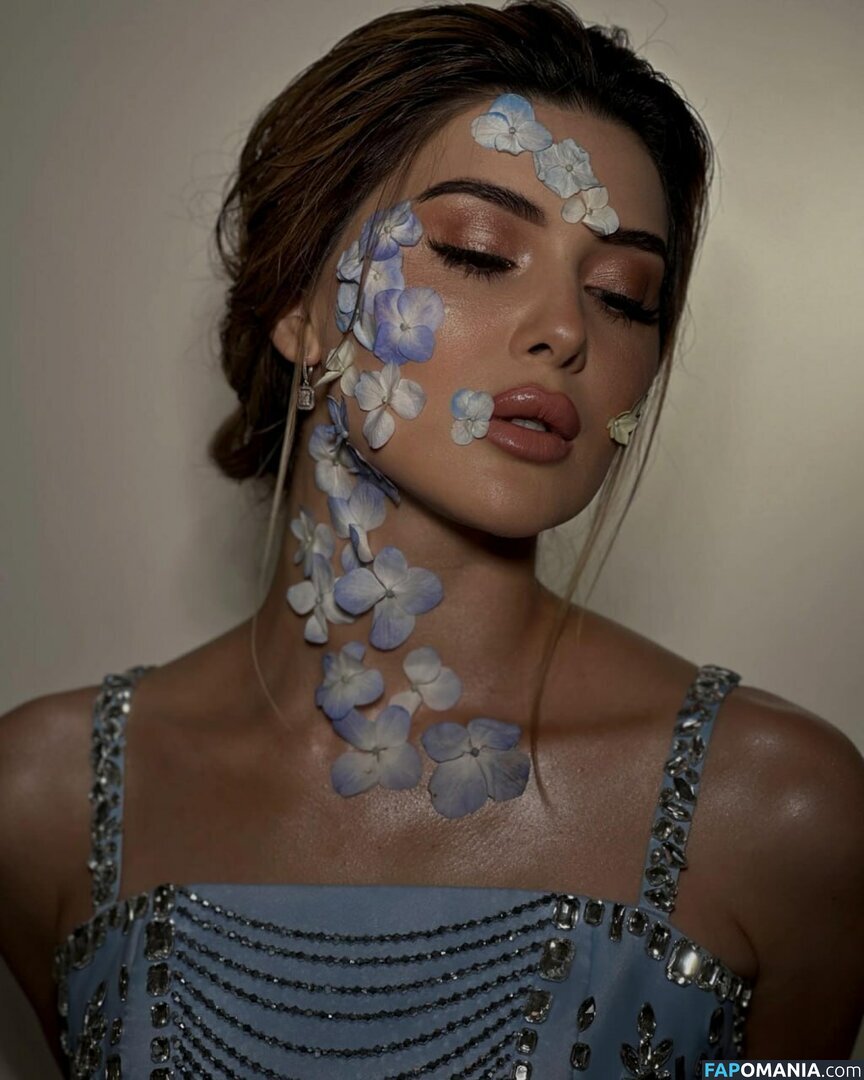  / @zarina_yuldashova_ / Yuldasheva / Yuldashova / Zarin / Zarina / Zarina Yuldasheva Naakt OnlyFans  Gelekte foto #18