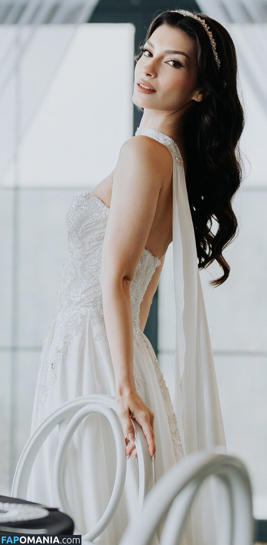 Zeynep Demirhan / demiirhaan / https: / zzeynepdemirhan Naakt OnlyFans  Gelekte foto #4