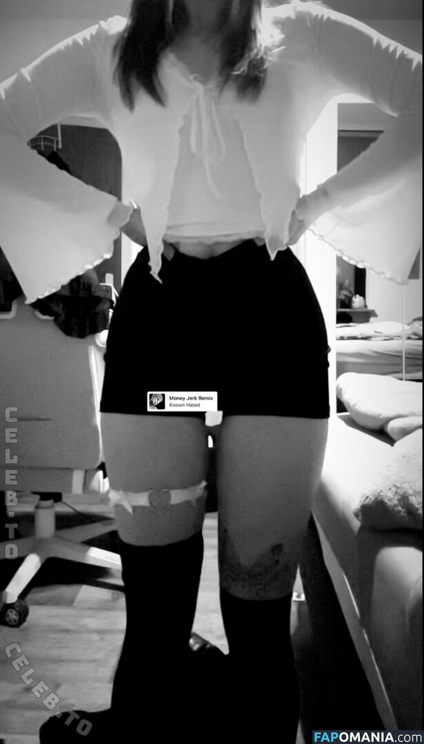 zimchay Naakt OnlyFans  Gelekte foto #2