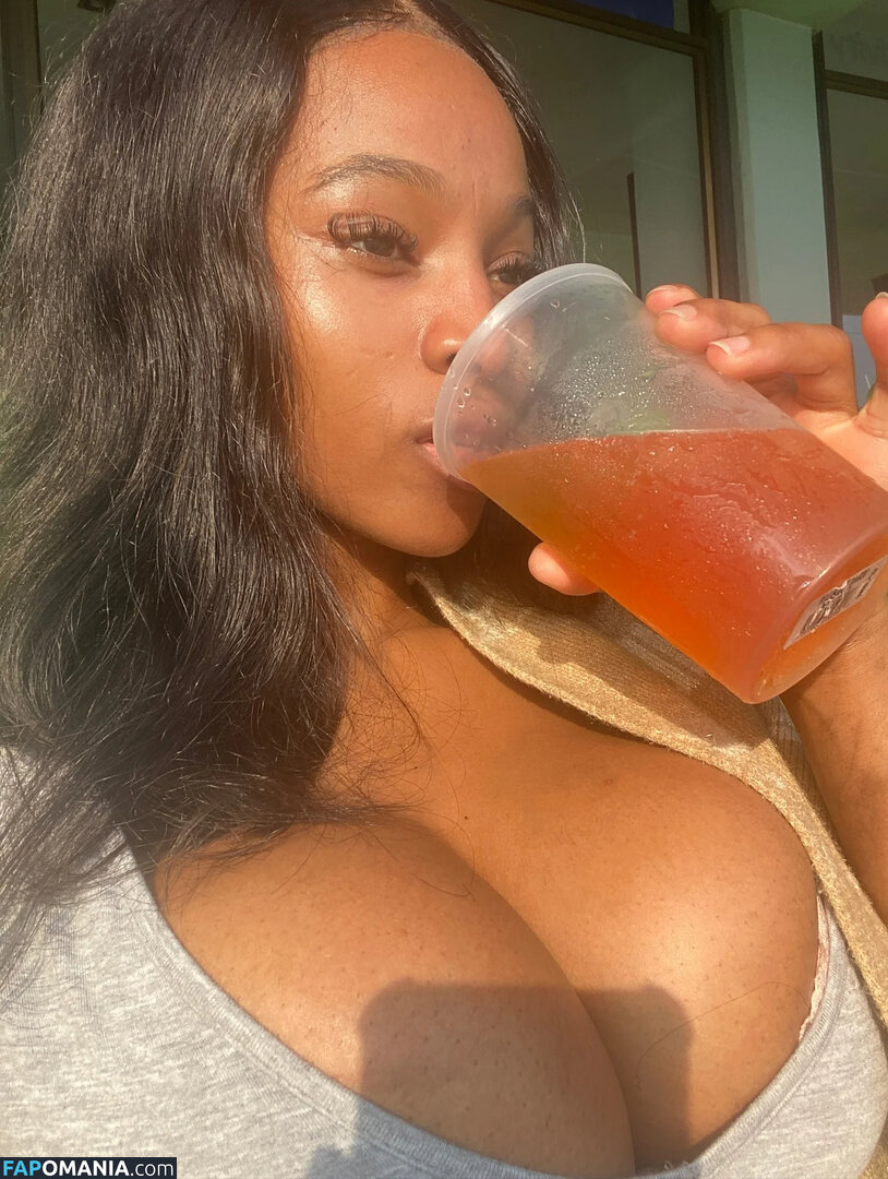 Zizipho Ondiswa / majokwenizizipho / zizipho_majokweni Naakt OnlyFans  Gelekte foto #6