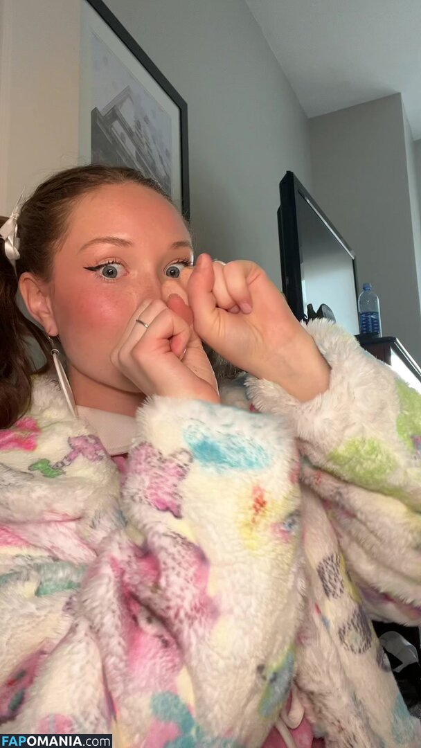 Zoe Colletti / zoecolletti Naakt OnlyFans  Gelekte foto #86
