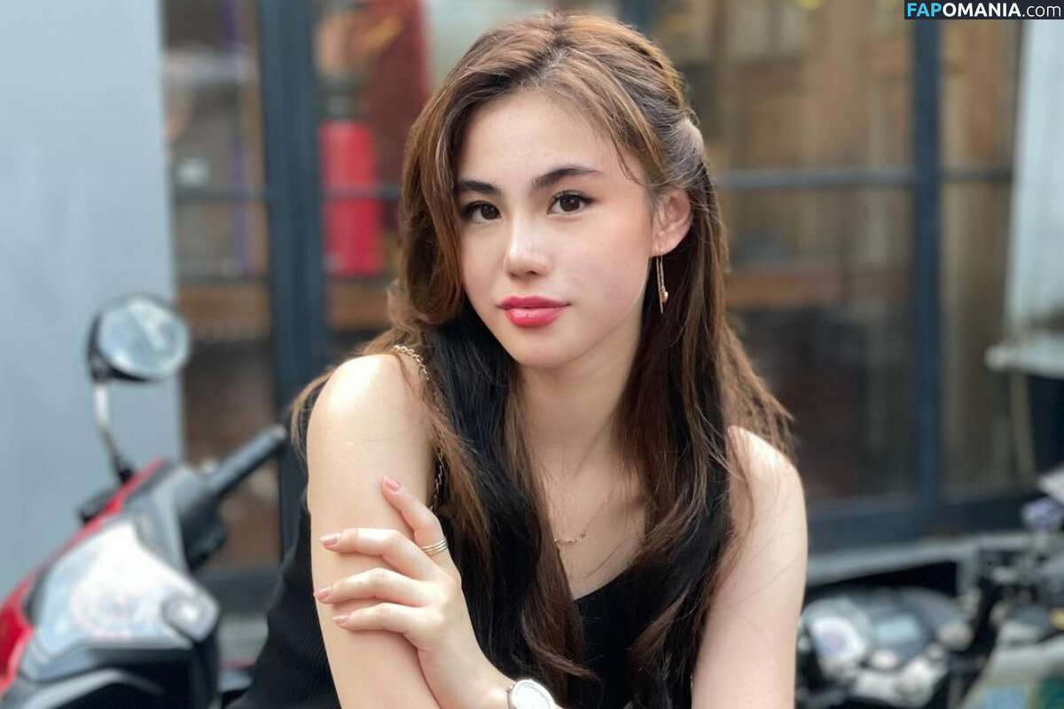 Zoe Levana Naakt OnlyFans  Gelekte foto #3