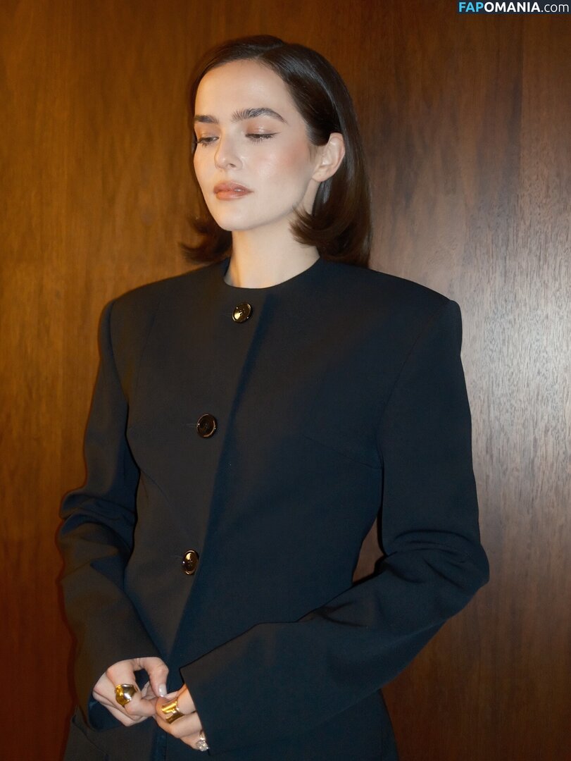 Zoey Deutch / zoeydeutch Naakt OnlyFans  Gelekte foto #356