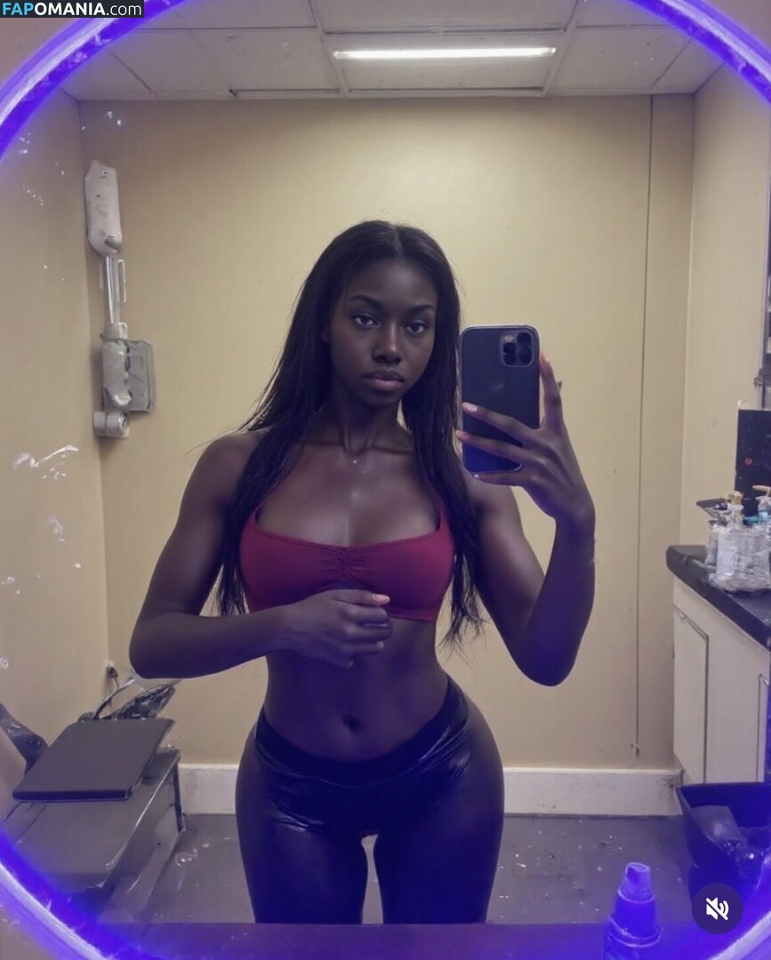 Zurilovesvanilla / Zuriloveswhite Naakt OnlyFans  Gelekte foto #3