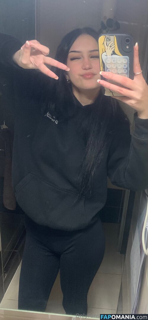 Zuzinkaa / zuz.ankaa.aa / zuzankaa18 Naakt OnlyFans  Gelekte foto #1